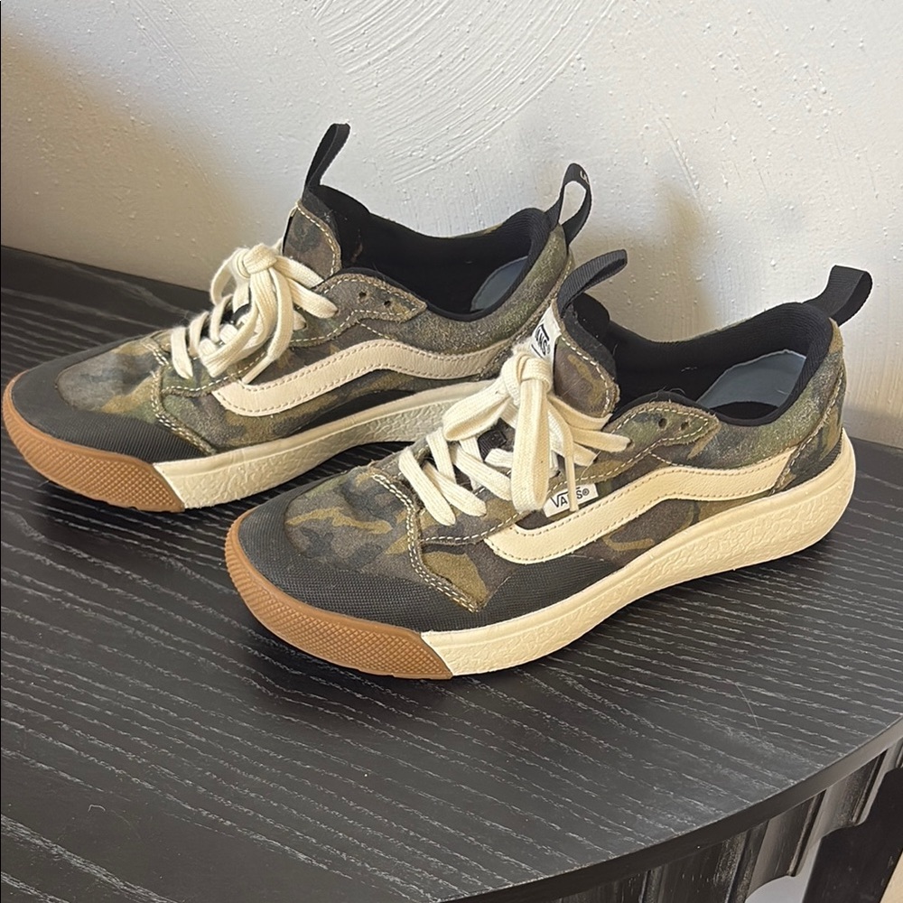 Vans Camo Sneakers NWOT